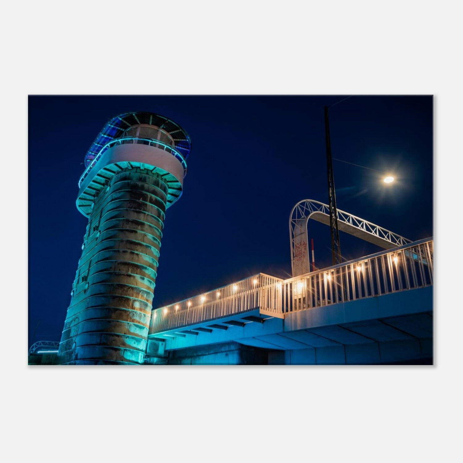 8e8bdc22-1aa4-4d93-a2c4-322f01ce02e5