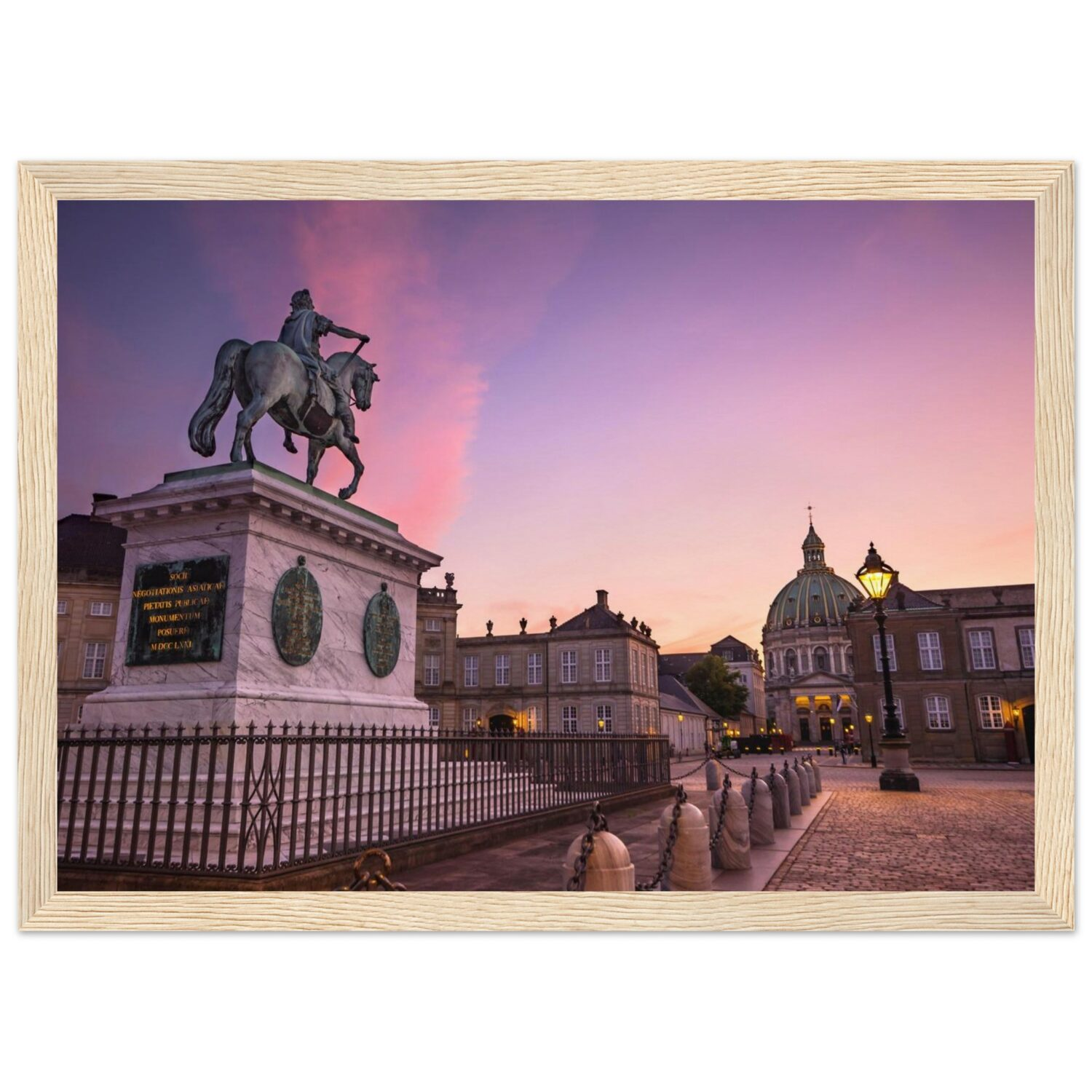 8f51af64-6af1-419b-b728-96b79dd30eb7